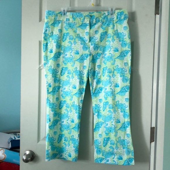 Lilly Pulitzer Pants - Lilly Pulitzer Crabby cropped pants